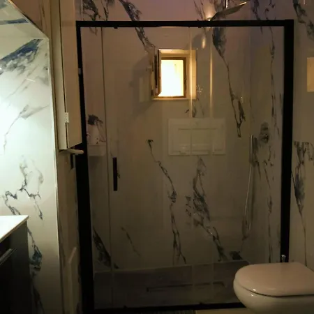 Rum i privatbostad Settebello Chiaia *